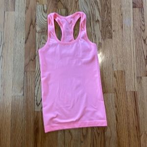 Lululemon swiftly tech tank size 2